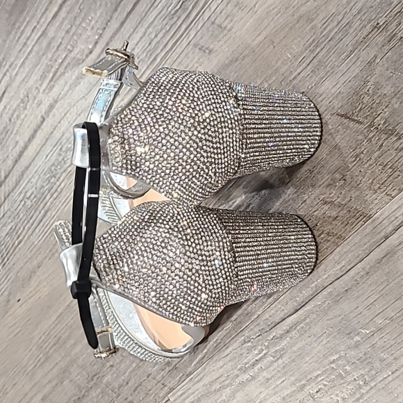 Dream Pairs Rhinestone Block Heels Size 7.5 - Picture 2 of 4